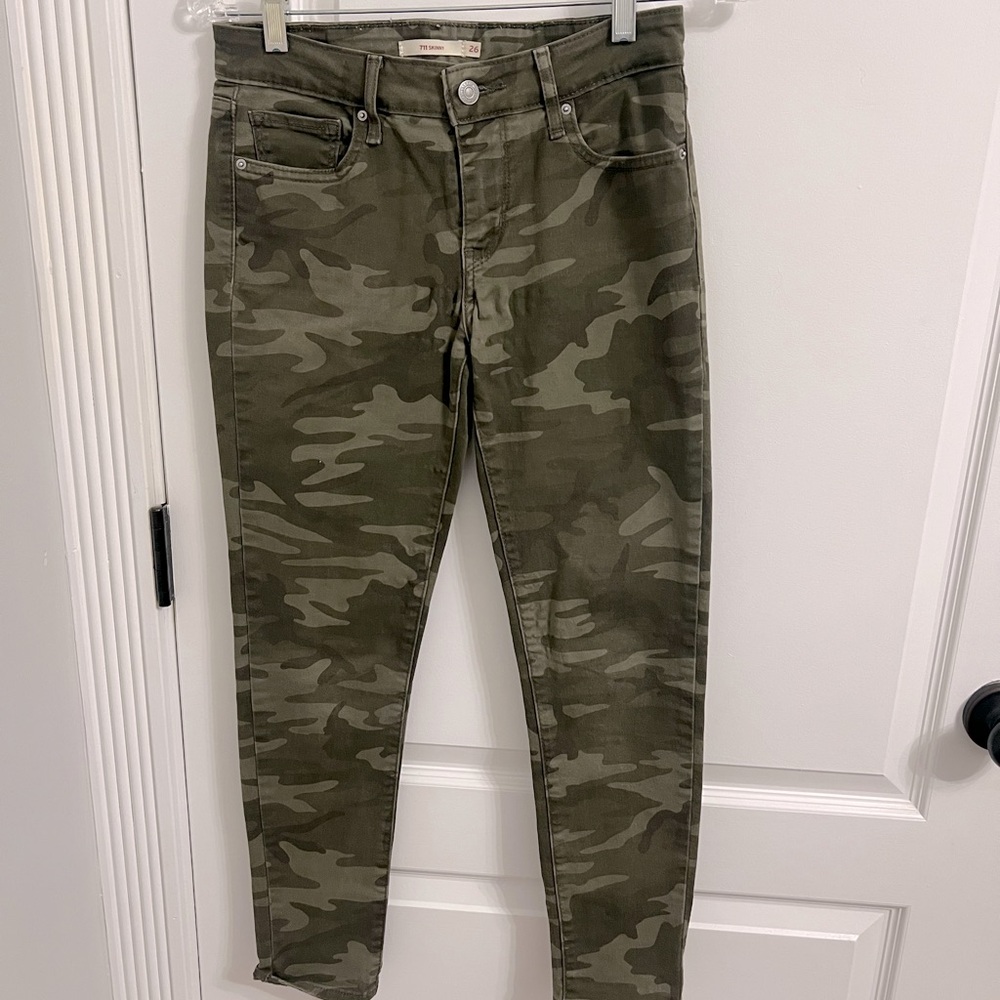 Levi’s camo pant.